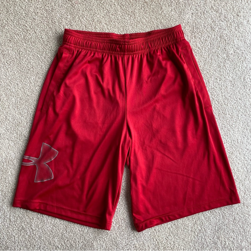 Under Armour | Loose Heat Gear Basketball Shorts | MEN’S SMALL